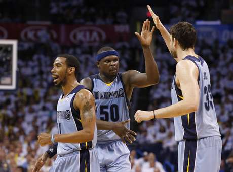 Sétimo colocado do Oeste na temporada regular, o Memphis Grizzlies está a uma vitória de avançar Sétimo colocado do Oeste na temporada regular, o Memphis Grizzlies está a uma vitória de avançar