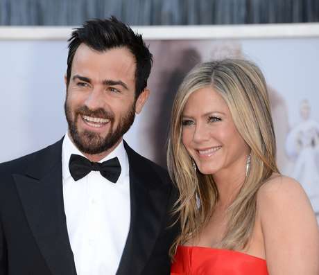 Jennifer e o marido planejam aumentar ainda mais a mansão em que vivem, na Califórnia <p>Jennifer e o marido planejam aumentar ainda mais a mansão em que vivem, na Califórnia</p>