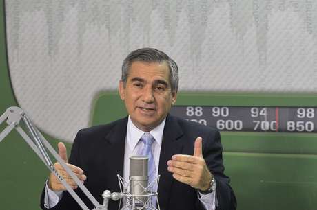 Gilberto Carvalho dá entrevista ao Bom Dia, Ministro Gilberto Carvalho dá entrevista ao Bom Dia, Ministro