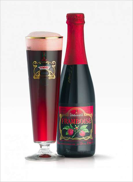 As cervejas frutadas são um bom presente para quem quiser introduzir a namorada no mundo cervejeiro. A fábrica belga Lindemans, por exemplo, faz rótulos mais doces e menos amargos do que aqueles com os quais estamos acostumados As cervejas frutadas são um bom presente para quem quiser introduzir a namorada no mundo cervejeiro. A fábrica belga Lindemans, por exemplo, faz rótulos mais doces e menos amargos do que aqueles com os quais estamos acostumados