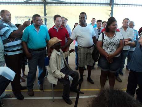 Antônio Benedito da Conceição junto com parte da família Antônio Benedito da Conceição junto com parte da família