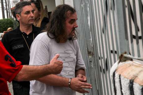 O publicitário Eduardo Martins confessou à polícia ser o autor da morte do zelador O publicitário Eduardo Martins confessou à polícia ser o autor da morte do zelador