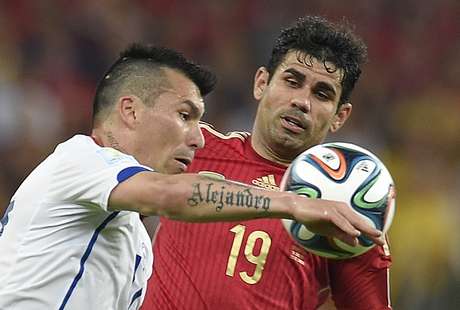 Atacante brasileiro se disse seguro da decisão de defender a Espanha <p>Atacante brasileiro se disse seguro da decisão de defender a Espanha</p>