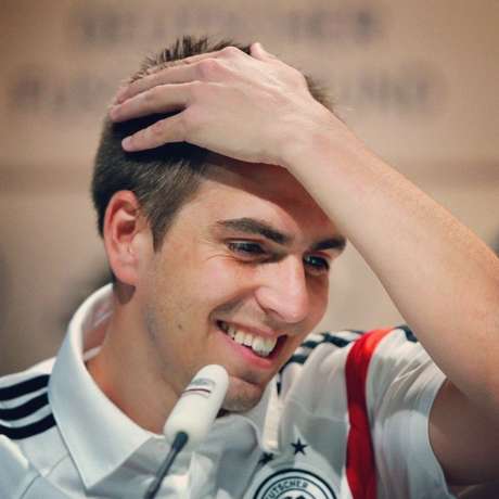 Lahm não quis citar nomes, mas assegurou que conhece os adversários da Argélia e que a Alemanha não vai subestimá-los <p>Lahm não quis citar nomes, mas assegurou que conhece os adversários da Argélia e que a Alemanha não vai subestimá-los</p>
