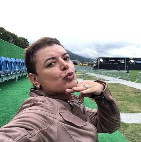"Me sentindo a Bruna Marquezine", publicou o promoter na legenda de uma das fotos tiradas na Granja Comary <p>"Me sentindo a Bruna Marquezine", publicou o promoter na legenda de uma das fotos tiradas na Granja Comary</p>