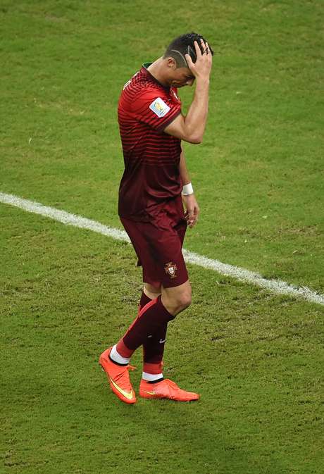 Cristiano Ronaldo vem mostrando nos jogos que está longe de suas melhores condições físicas <p>Cristiano Ronaldo vem mostrando nos jogos que está longe de suas melhores condições físicas</p>