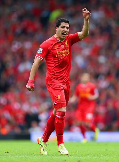 Suárez pode trocar o Liverpool pelo Barcelona Suárez pode trocar o Liverpool pelo Barcelona