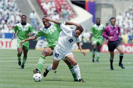 França x Nigéria - Copa de 1994 (Roberto Baggio) França x Nigéria - Copa de 1994 (Roberto Baggio)
