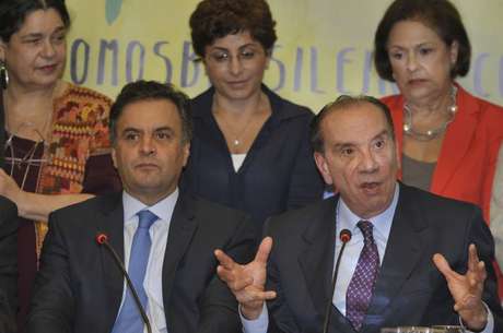 Aloysio Nunes é o vice de Aécio Neves. O anúncio foi feito nesta segunda feira Aloysio Nunes é o vice de Aécio Neves. O anúncio foi feito nesta segunda feira