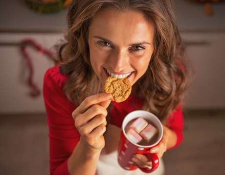 Durante o inverno, a vontade de comer mais tem de ser driblada com algumas dicas especiais que ajudam a manter a dieta Durante o inverno, a vontade de comer mais tem de ser driblada com algumas dicas especiais que ajudam a manter a dieta