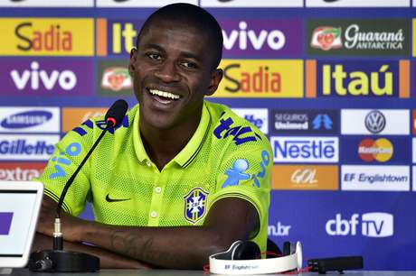 Ramires disse que questão emocional é normal e que a Seleção Brasileira está pronta para o restante da competição <p>Ramires disse que questão emocional é normal e que a Seleção Brasileira está pronta para o restante da competição</p>