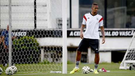 Dúvida após sentir dores no músculo adutor da coxa, Jerome Boateng treinou normalmente neste sábado e deve jogar contra Argentina <p>Dúvida após sentir dores no músculo adutor da coxa, Jerome Boateng treinou normalmente neste sábado e deve jogar contra Argentina</p>