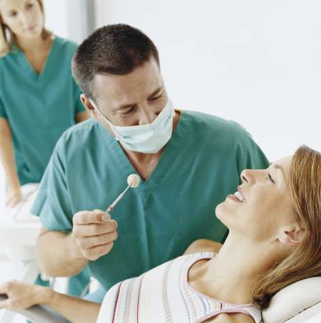 El seguro dental hoy en día es menos caro y más fácil de obtener de lo que la gente cree. <p>El seguro dental hoy en día es menos caro y más fácil de obtener de lo que la gente cree.</p>