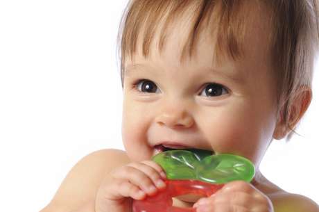 Los bebés necesitan ingerir fluoruro para un desarrollo saludable de sus dientes <p>Los bebés necesitan ingerir fluoruro para un desarrollo saludable de sus dientes</p>
