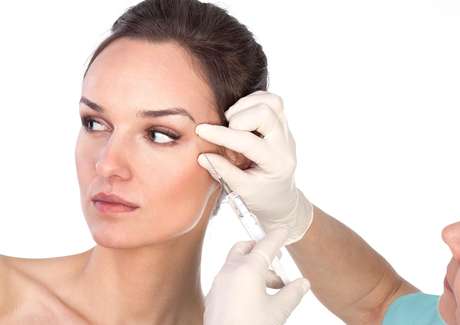 Feito com ácido hialurônico, preenchimento Facial 3D é capaz de atenuar rugas e linhas de expressão sem causar um corte sequer na pele <p>Feito com ácido hialurônico, preenchimento Facial 3D é capaz de atenuar rugas e linhas de expressão sem causar um corte sequer na pele</p>