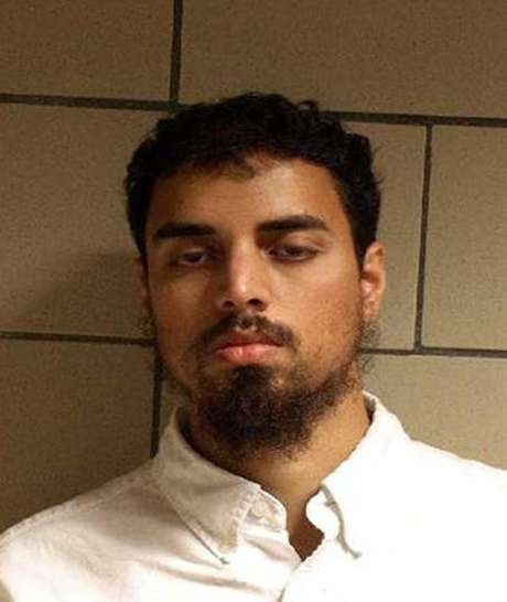 O relatório da Human Rights Watch cita o caso de Rezwan Ferdaus, condenado a 17 anos de prisão por planejar um ataque contra o Pentágono com pequenos drones carregados de explosivos <p>O relatório da Human Rights Watch cita o caso de Rezwan Ferdaus, condenado a 17 anos de prisão por planejar um ataque contra o Pentágono com pequenos drones carregados de explosivos</p>
