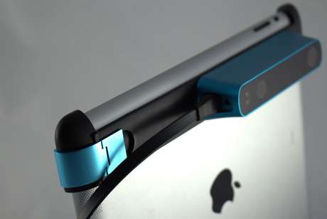 Sensor 3D Structure Sensor é acoplado ao iPad Sensor 3D Structure Sensor é acoplado ao iPad