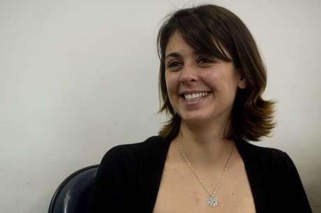 O Sindicato dos Jornalistas do Rio de Janeiro promoveu na manhã desta sexta-feira um encontro sobre liberdade de expressão, que contou com a ativista Elisa Quadros, a Sininho, e entidades dos direitos humanos. Nesta quinta-feira, quando Sininho e os ativistas Camila Jourdan e Igor D'Icarahy deixaram o complexo de Gericinó, em Bangu, jornalistas foram agredidos O Sindicato dos Jornalistas do Rio de Janeiro promoveu na manhã desta sexta-feira um encontro sobre liberdade de expressão, que contou com a ativista Elisa Quadros, a Sininho, e entidades dos direitos humanos. Nesta quinta-feira, quando Sininho e os ativistas Camila Jourdan e Igor D'Icarahy deixaram o complexo de Gericinó, em Bangu, jornalistas foram agredidos