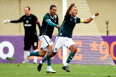 Goiás não havia balançado as redes nos últimos três jogos no Campeonato Brasileiro Goiás não havia balançado as redes nos últimos três jogos no Campeonato Brasileiro