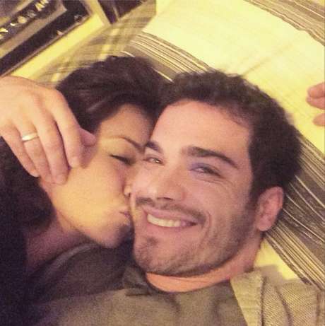 Carol Nakamura e o noivo, Sidney Sampaio <p>Carol Nakamura e o noivo, Sidney Sampaio</p>
