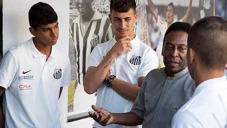 Philipe Sampaio não teve muitas oportunidades de atuar no Santos Philipe Sampaio não teve muitas oportunidades de atuar no Santos