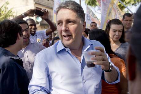 Anthony Garotinho é candidato ao governo do Rio de Janeiro <p>Anthony Garotinho é candidato ao governo do Rio de Janeiro</p>
