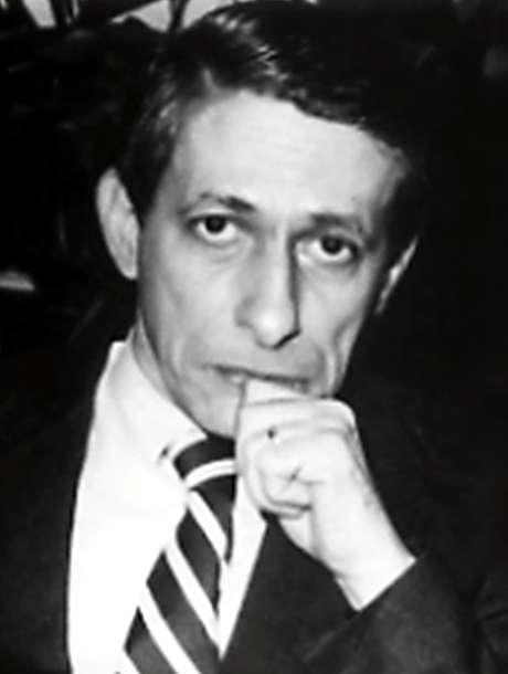 Maximiano Campos teve 17 livros publicados <p>Maximiano Campos teve 17 livros publicados</p>