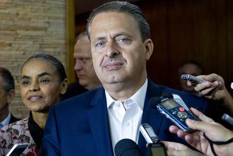 Eduardo Campos morreu em acidente aéreo nesta quarta, em Santos <p>Eduardo Campos morreu em acidente aéreo nesta quarta, em Santos</p>