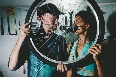 "As pessoas têm construído o local, começam a utilizá-lo. As crianças brincam e o espaço foi pensado para atrair beija-flores, musgos e jardins", de acordo com Fernando Rosenbaum, sócio-proprietário da Bicicletaria Cultural <p><em>"</em>As pessoas têm construído o local, começam a utilizá-lo. As crianças brincam e o espaço foi pensado para atrair beija-flores, musgos e jardins<em>"</em>, de acordo com Fernando Rosenbaum, sócio-proprietário da Bicicletaria Cultural</p>