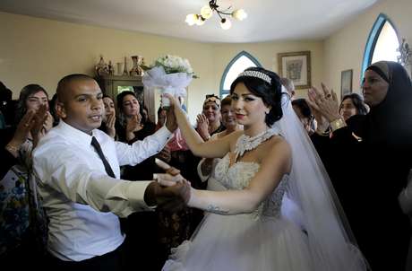 O casal realizou a união neste domingo, na região de Jaffa, na cidade de Tel Aviv O casal realizou a união neste domingo, na região de Jaffa, na cidade de Tel Aviv