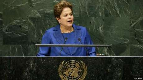 Presidente exalta feitos de seu governo e defende aprofundamento do debate sobre a internet <p>Presidente exalta feitos de seu governo e defende aprofundamento do debate sobre a internet</p>