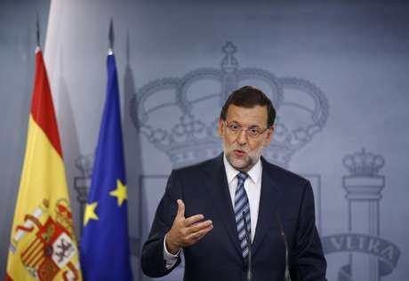 O primeiro-ministro da Espanha, Mariano Rajoy, responde a uma pergunta durante uma entrevista coletiva no Palácio da Moncloa, em Madri, em 29 de setembro <p>O primeiro-ministro da Espanha, Mariano Rajoy, responde a uma pergunta durante uma entrevista coletiva no Palácio da Moncloa, em Madri, em 29 de setembro</p>