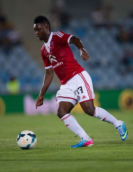 Madinda está no Gabão para defender seleção local Madinda está no Gabão para defender seleção local