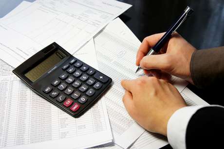 A escolha do regime tributário é fundamental para o sucesso de um negócio. Por isso, o empreendedor não pode fugir da calculadora A escolha do regime tributário é fundamental para o sucesso de um negócio. Por isso, o empreendedor não pode fugir da calculadora