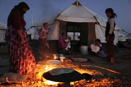 Esquadrões terroristas do EI organizam verdadeiras caçadas humanas aos membros da minoria yazidi <p>Esquadrões terroristas do EI organizam verdadeiras caçadas humanas aos membros da minoria yazidi</p>