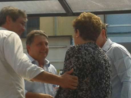 Presidente fez campanha ao lado de Marcelo Crivella, Anthony Garotinho e Lindbergh Farias <p>Presidente fez campanha ao lado de Marcelo Crivella, Anthony Garotinho e Lindbergh Farias</p>