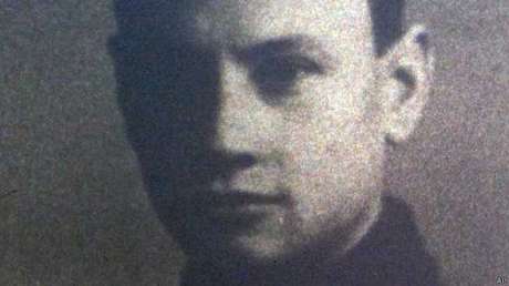 Martin Hartmann é um dos que deixaram os EUA e podem ainda estar recebendo pensão <p>Martin Hartmann é um dos que deixaram os EUA e podem ainda estar recebendo pensão</p>