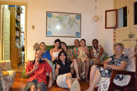 Família reunida no último natal em família antes da morte de Gabriela <p>Família reunida no último natal em família antes da morte de Gabriela</p>