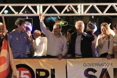 Político foi eleito novo governador do Rio Grande do Sul <p>Político foi eleito novo governador do Rio Grande do Sul</p>
