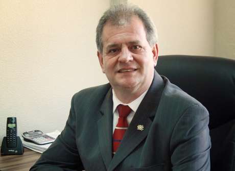 Wilson Giustino chegou a dever R$ 1 milhão após sua empresa sofrer um assalto, e teve de recomeçar do zero Wilson Giustino chegou a dever R$ 1 milhão após sua empresa sofrer um assalto, e teve de recomeçar do zero
