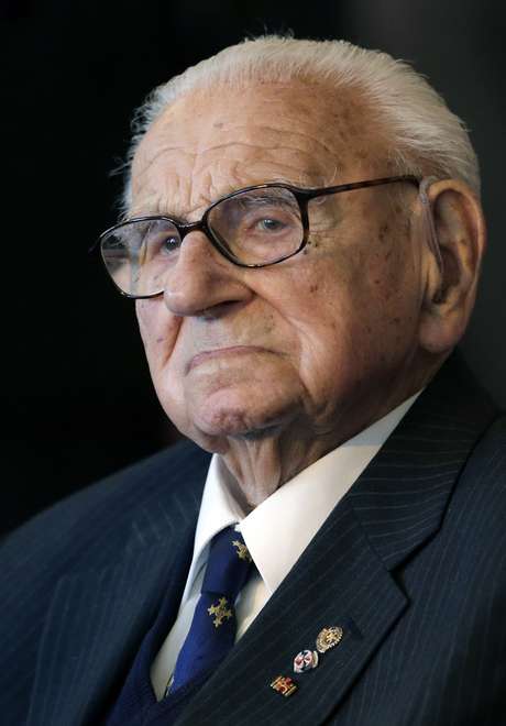 ''Acho que não aprendemos com os erros do passado", declarou Nicholas Winton, hoje com 105 anos, em entrevista <p>''Acho que não aprendemos com os erros do passado", declarou Nicholas Winton, hoje com 105 anos, em entrevista</p>