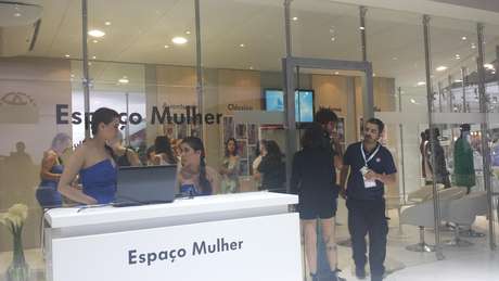 Volkswagen aposta em Espaço Mulher para atrair público feminino no Salão <p>Volkswagen aposta em Espaço Mulher para atrair público feminino no Salão</p>