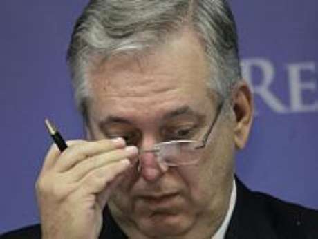 Luiz Alberto Figueiredo é diplomata de carreira <p>Luiz Alberto Figueiredo é diplomata de carreira</p>