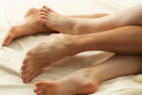 O senso de humor e dinheiro do parceiro pode influenciar na hora do sexo <p>O senso de humor e dinheiro do parceiro pode influenciar na hora do sexo</p>