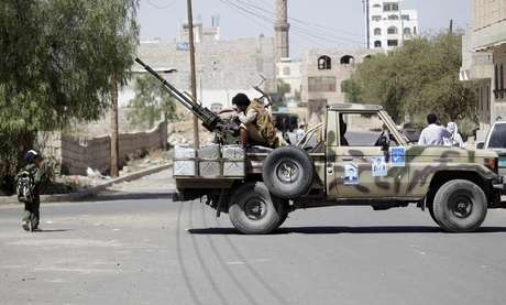 Iêmen, aliado importante dos Estados Unidos na luta contra a Al-Qaeda, autoriza em seu território os ataques aéreos americanos contra a AQPA. <p>Iêmen, aliado importante dos Estados Unidos na luta contra a Al-Qaeda, autoriza em seu território os ataques aéreos americanos contra a AQPA.</p>