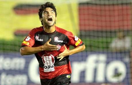 Resultado de imagem para ARTHUR MAIA VITORIA