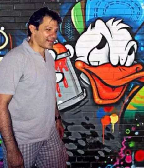 Me prontifiquei a convocar a reunião, porque entendo que fará diferença se os prefeitos, recebendo orientação firme, se mobilizarem para ajudar, disse Fernando Haddad <p>Me prontifiquei a convocar a reunião, porque entendo que fará diferença se os prefeitos, recebendo orientação firme, se mobilizarem para ajudar, disse Fernando Haddad</p>