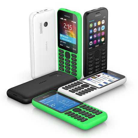 Celular de entrada, o Nokia 215 não possui sistema operacional Android ou Windows Phone, mas o Series 30+ similar ao antigo Symbian da Nokia Celular de entrada, o Nokia 215 não possui sistema operacional Android ou Windows Phone, mas o Series 30+ similar ao antigo Symbian da Nokia