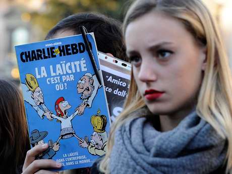 O Charlie Hebdo publicará novas charges do profeta Maomé na edição que sairá nesta quarta-feira <p>O Charlie Hebdo publicará novas charges do profeta Maomé na edição que sairá nesta quarta-feira</p>