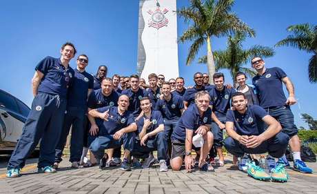 Corinthians fará amistoso com time que deu origem a seu nome Foto: Twitter / Reprodução